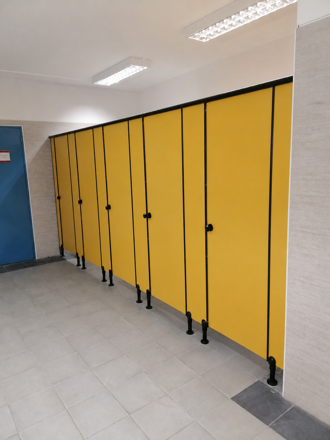 QUBIQ NEXA toilet cubicle collection